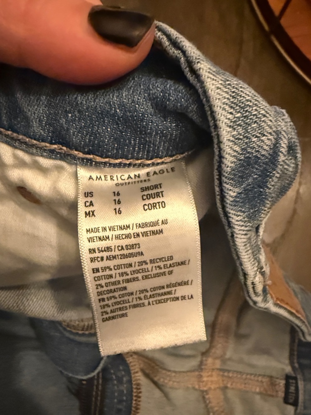 American Eagle Light Blue Distressed Curvy Super High-Rise Wide Leg Jeans - Picture 4 of 4